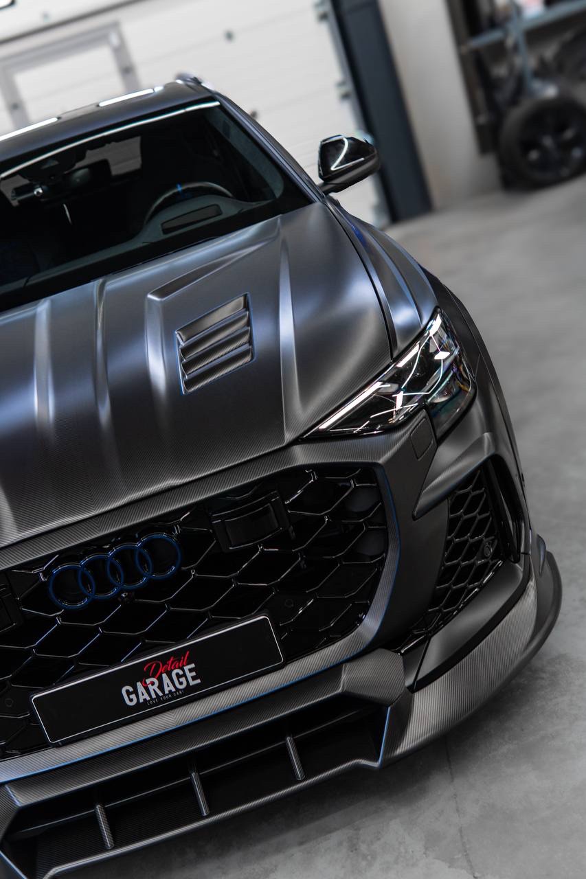 Audi RSQ8 Samurai Carbon fiber body kit